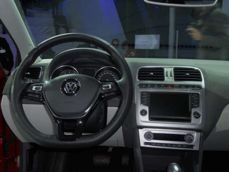 VW New Polo 2014